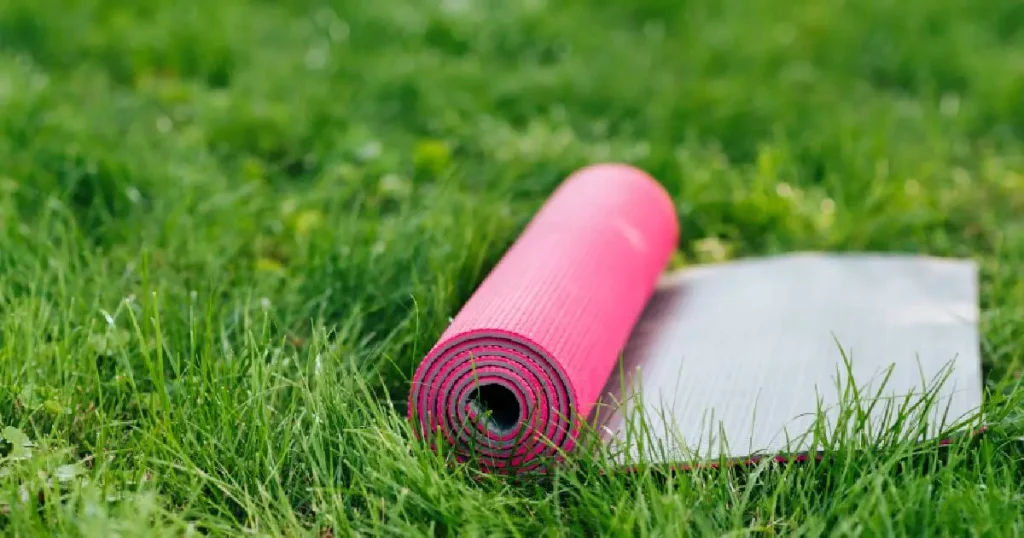 Top Qualities to Look for in a Reliable Acupuncture Mat Supplier