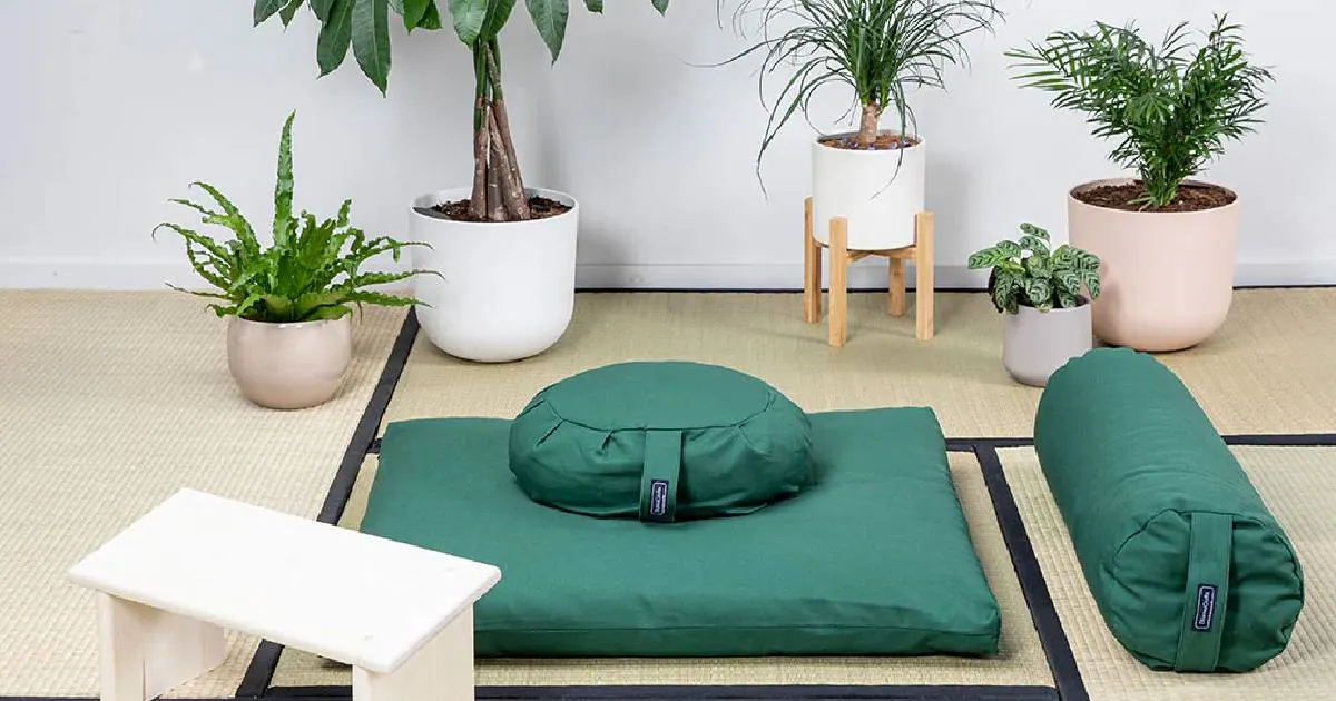 Why Partnering With a Trusted meditation accessories manufacturer Boosts Your business?