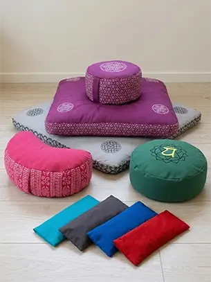 Wholesale Meditation Mat & Cushion Accessories